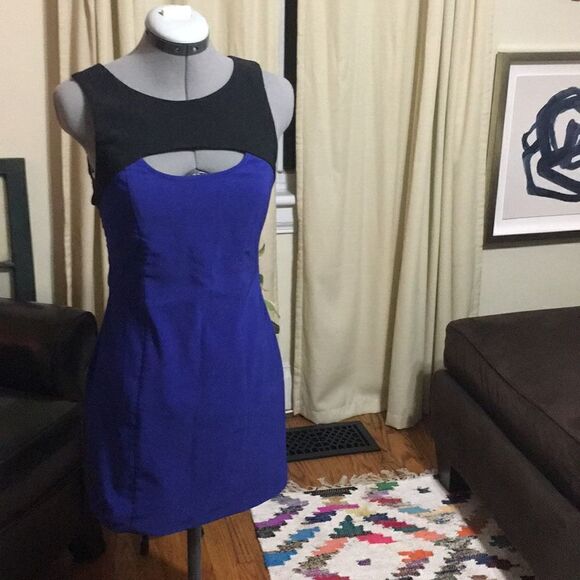 ✨NWT✨ Urban Outfitters Sparkle + Fade Dress - Sz 6 - Picture 2 of 6